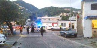 Male victim seriously ill-treated with a knife