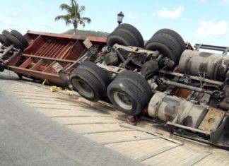 UPDATE * Trailer truck turn over on Kruytoff Roundabout