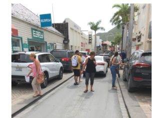 Police and public prosecutor to tackle illegal parking