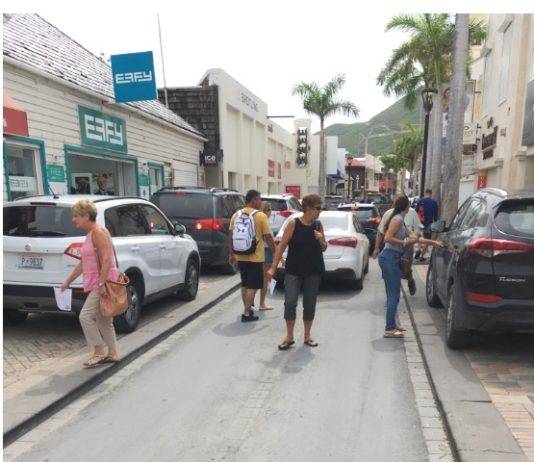 Police and public prosecutor to tackle illegal parking