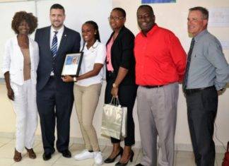 Tourism Minister Johnson pays surprise visit to Junior Minister Kiara at School