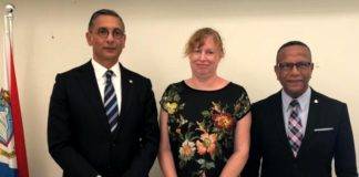Smith signs MOU for Law Class at USM