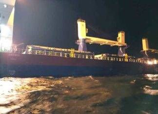 De kapitein van het vrachtschip HANZE GENUA krijg een hartaanval
