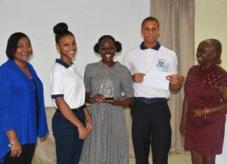 St. Maarten Academy wins Best School Ombudsman