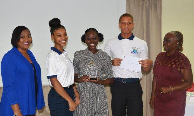 St. Maarten Academy wins Best School Ombudsman