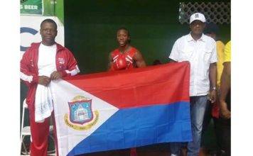 St. Maarten Boxer wins first fight in Guyana