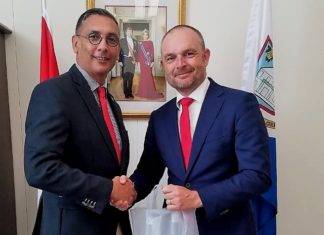 Minister Geerlings bade farewell to Reinier van Deele