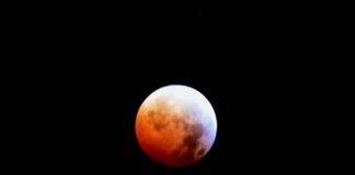 El espectacular ‘triple’ fenómeno de la ‘superluna de sangre’