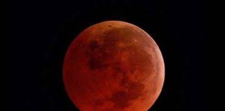 LIVE stream of the total lunar eclipse aka Blood Moon