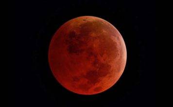 LIVE stream of the total lunar eclipse aka Blood Moon