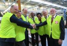 The creative expression donation from the Royal Talens Foundation, Box Blikken and Deputy Minister Plenipotentiary Somersall has arrived on St. Maarten.