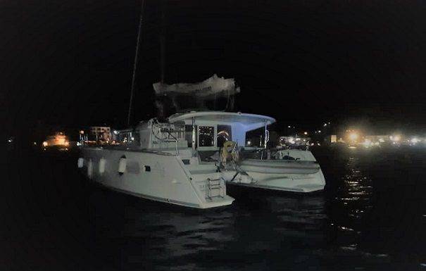 Dutch Caribbean Coast Guard assisted a vessel in destress