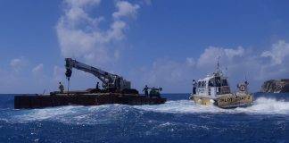 Tugboat sank near Point Blanche