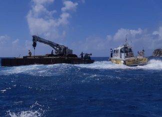 Tugboat sank near Point Blanche