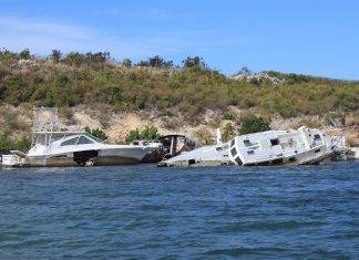 Simpson Bay Lagoon Cleanup Project starts, App. 120 shipwrecks to be removed from the lagoon