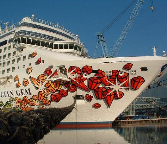 Port St. Maarten Management discussions with NCL facilitates port calls by Norwegian Gem in August