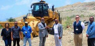 Landfill management more efficient with series of heavy machinery deliveries to VROMI Ministry