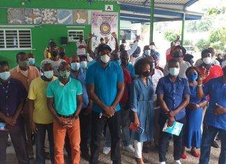 VSA Minister Ottley meets with bus drivers association