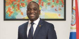 Minister Lawrence announces return to normalcy in the Public Transportation Sector