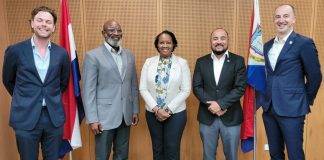 Prime Minister Jacobs meets with Ballast Nedam International Projects CEO