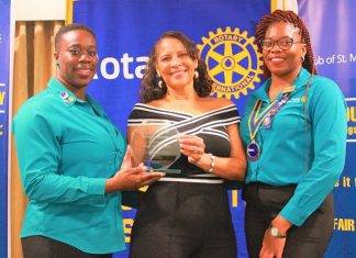 Drs. Loekie Morales is Rotary Sunset’s 2021 Literacy Award Recipient