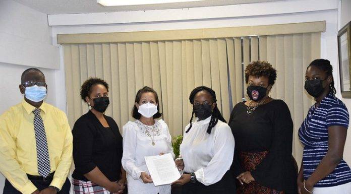 Minister of Justice Anna E. Richardson establishes the Victim Support Sint Maarten Foundation