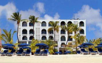 Holland House receives World Travel Awards 2021