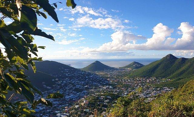 World Food Day Guided tour and lecture at SXM Hillside & Eco Resort