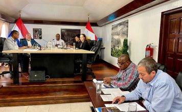 Public entities not at fault for delay new ferry service, says Zagers