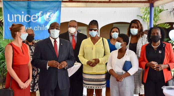MECYS & UNICEF the Netherlands sign MoU and plan for 2022