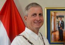 Saba Governor in touch with KMAR, Customs to solve ferry issue