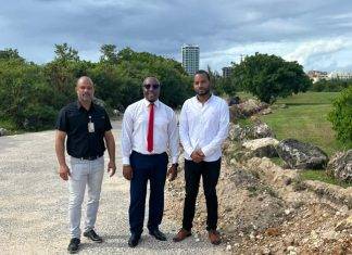 Electricity, Water, and fiber now at Mullet Bay Beach