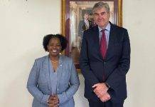 Amsterdam regional police Chief pays courtesy visit to Minister of Justice