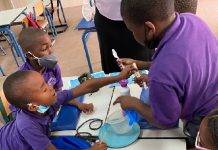 Nature Foundation St. Maarten Begins School Presentations for In-No-Plastic Initiative to Reduce Plastic