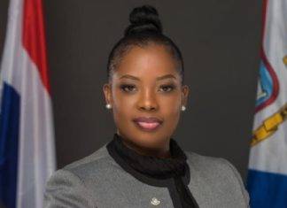 Minister of Justice signs contract with new Electronic Monitoring provider