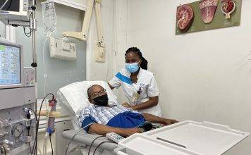 Island Gems supports SMMC with dialysis chair and table