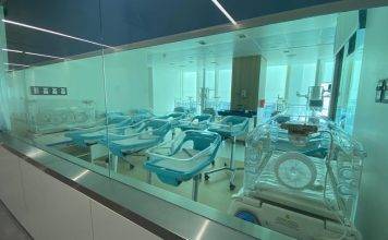 MP Romou Tours Panama Medical Clinic During Parlatino Trip