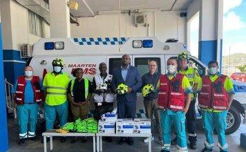 Ambulance Department of Ministry Public Health, Social Development & Labor receives donation from Bjὄrn Steiger Foundation