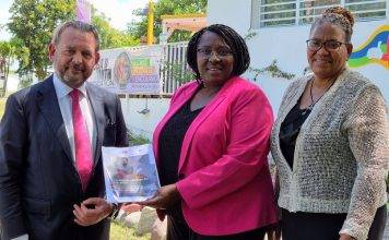 Improved cooperation needed to tackle poverty among single parents and children in the Caribbean Netherlands