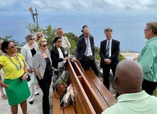 Dutch Parliament visits Saba