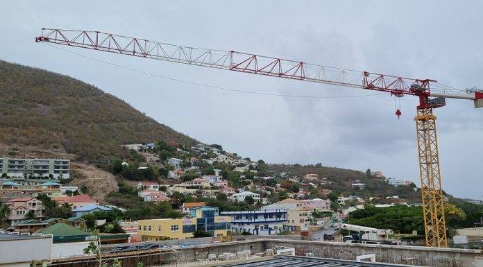 SMGH Tower Crane lowered due to hurricane season