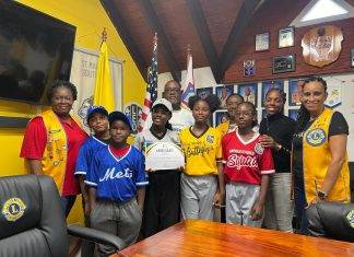 Sint Maarten Lions Club donates to Sports and Performing Arts.
