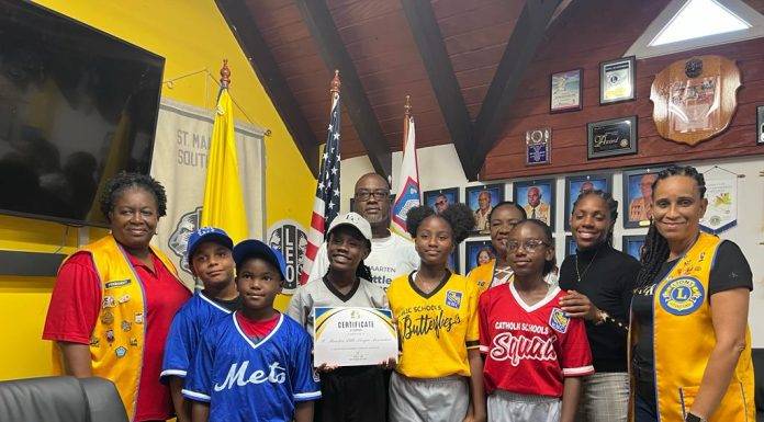 Sint Maarten Lions Club donates to Sports and Performing Arts.