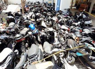 Vehicles left at towing companies and police station