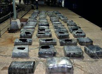 Dutch Caribbean Coast intercepted a go-fast with over 1600 kilograms of drugs