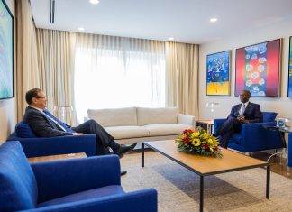 Working visit Governor Eugene B. Holiday to Aruba