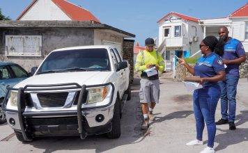 Parking policy promoted, drivers receive blue disk