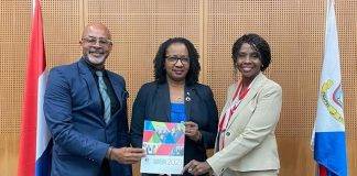 SER Sint Maarten presents 2021 Annual Report to Prime Minister S. Jacobs