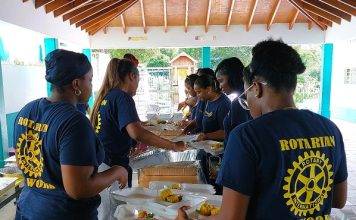 Rotary Club of St. Martin Sunset Distributes over 300 Meals to Vulnerable Citizens