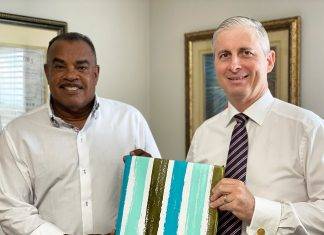 Nolly Oleana pays farewell visit to Saba